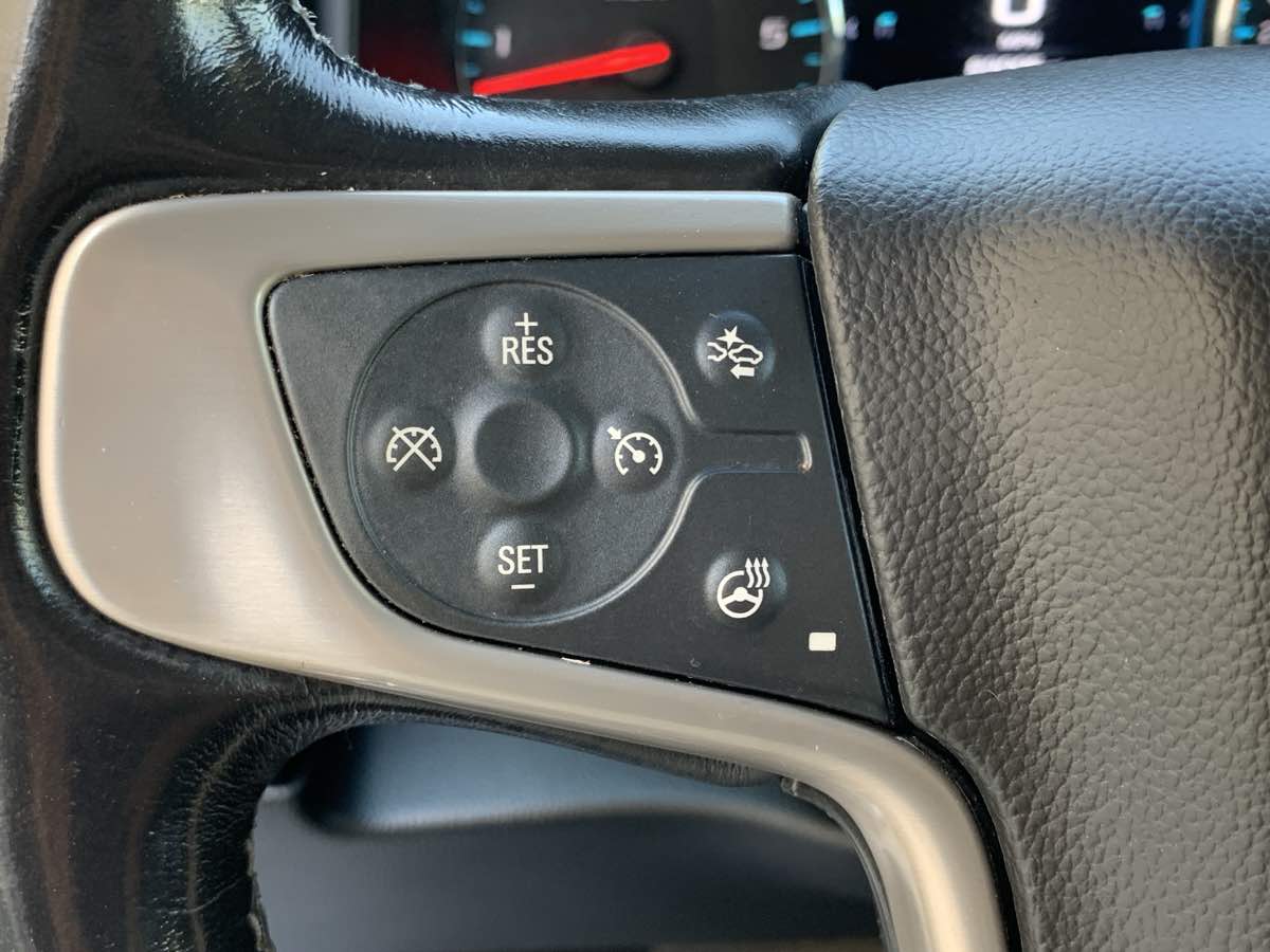 2020 GMC Yukon XL Denali - Photo 16