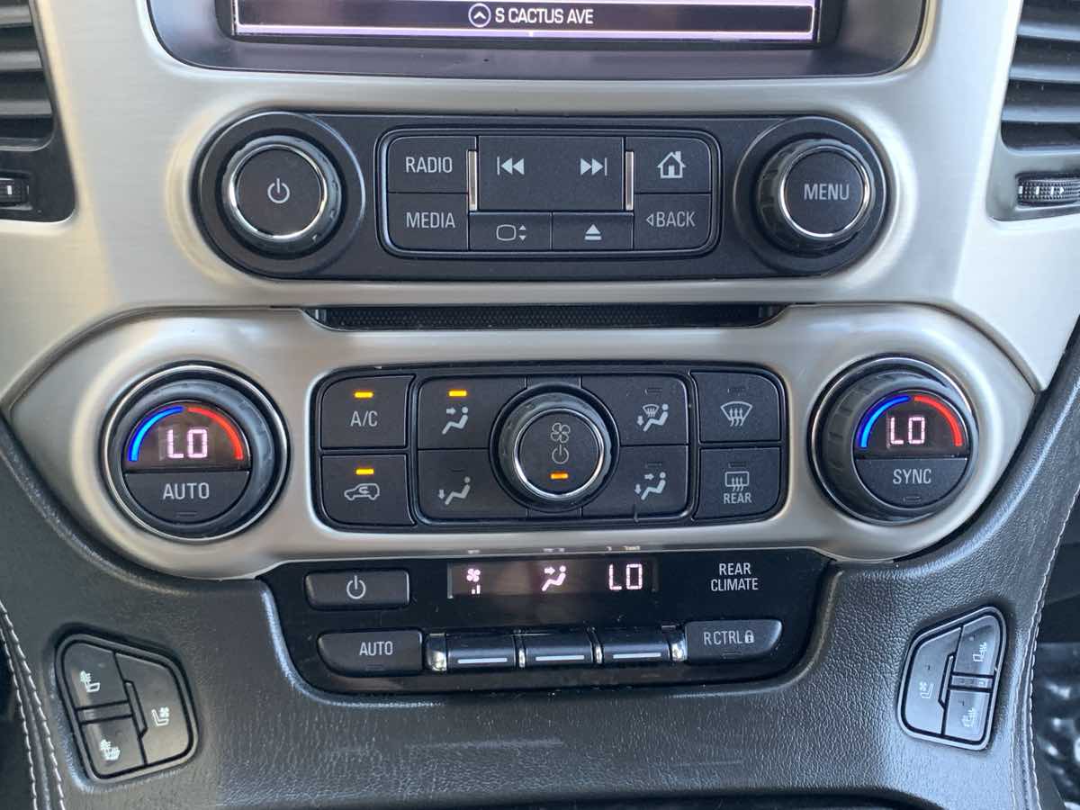 2020 GMC Yukon XL Denali - Photo 21