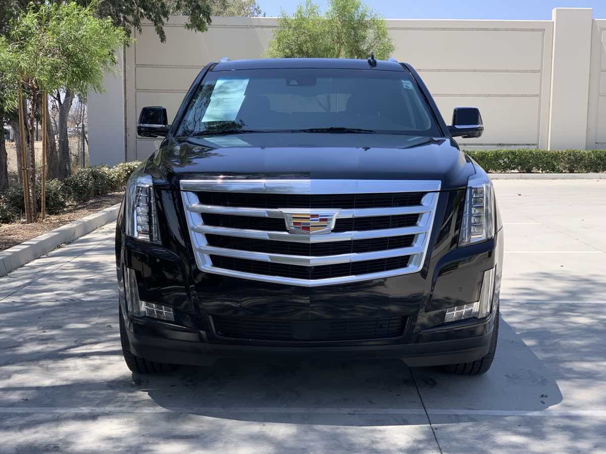 2016 Cadillac Escalade Premium photo 3