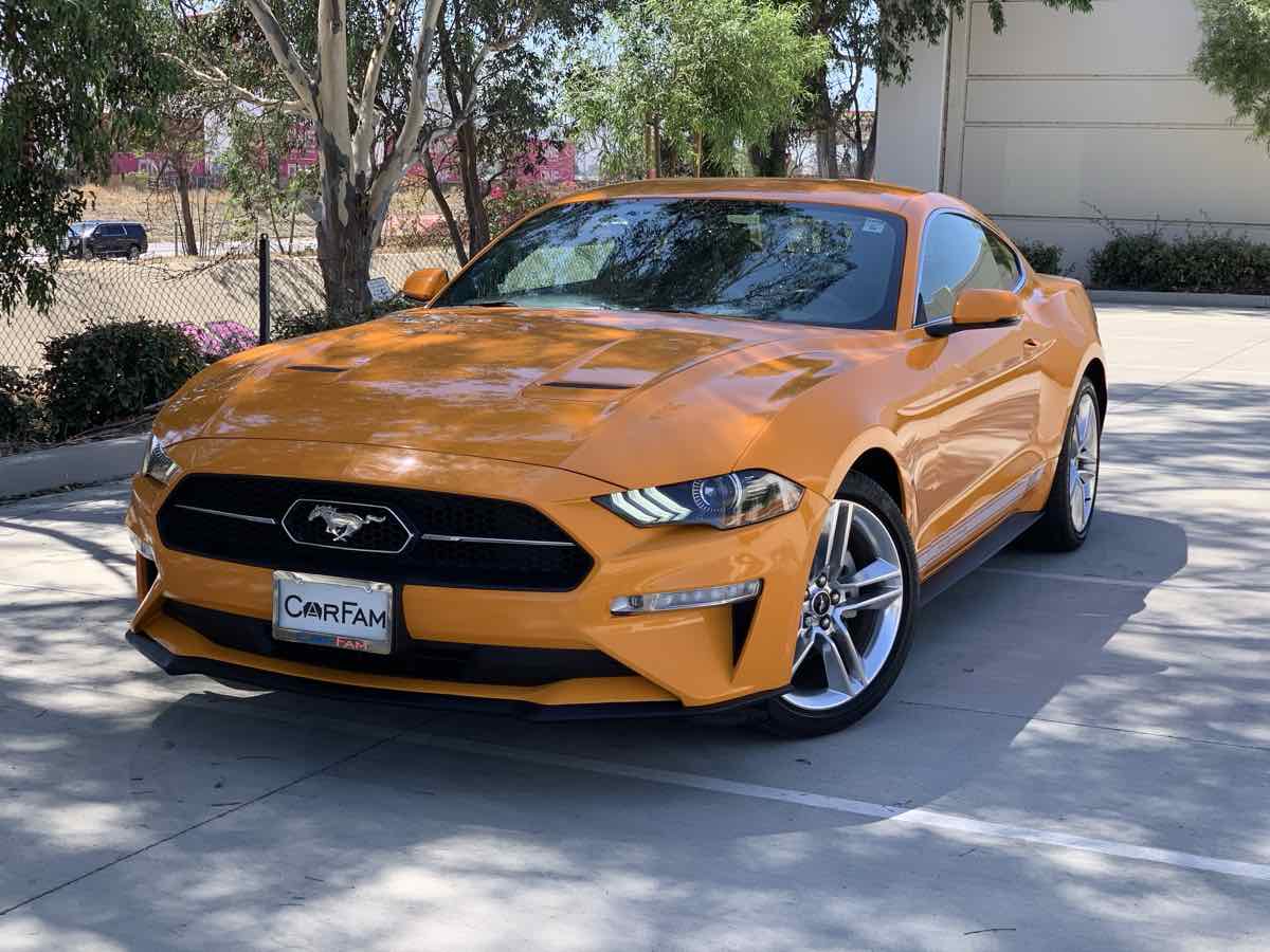 2018 Ford Mustang EcoBoost Premium photo 4