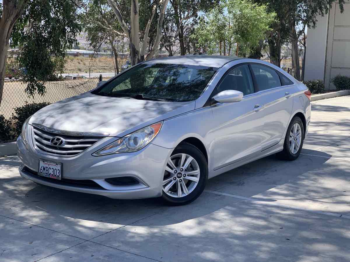 2011 Hyundai Sonata GLS photo 4