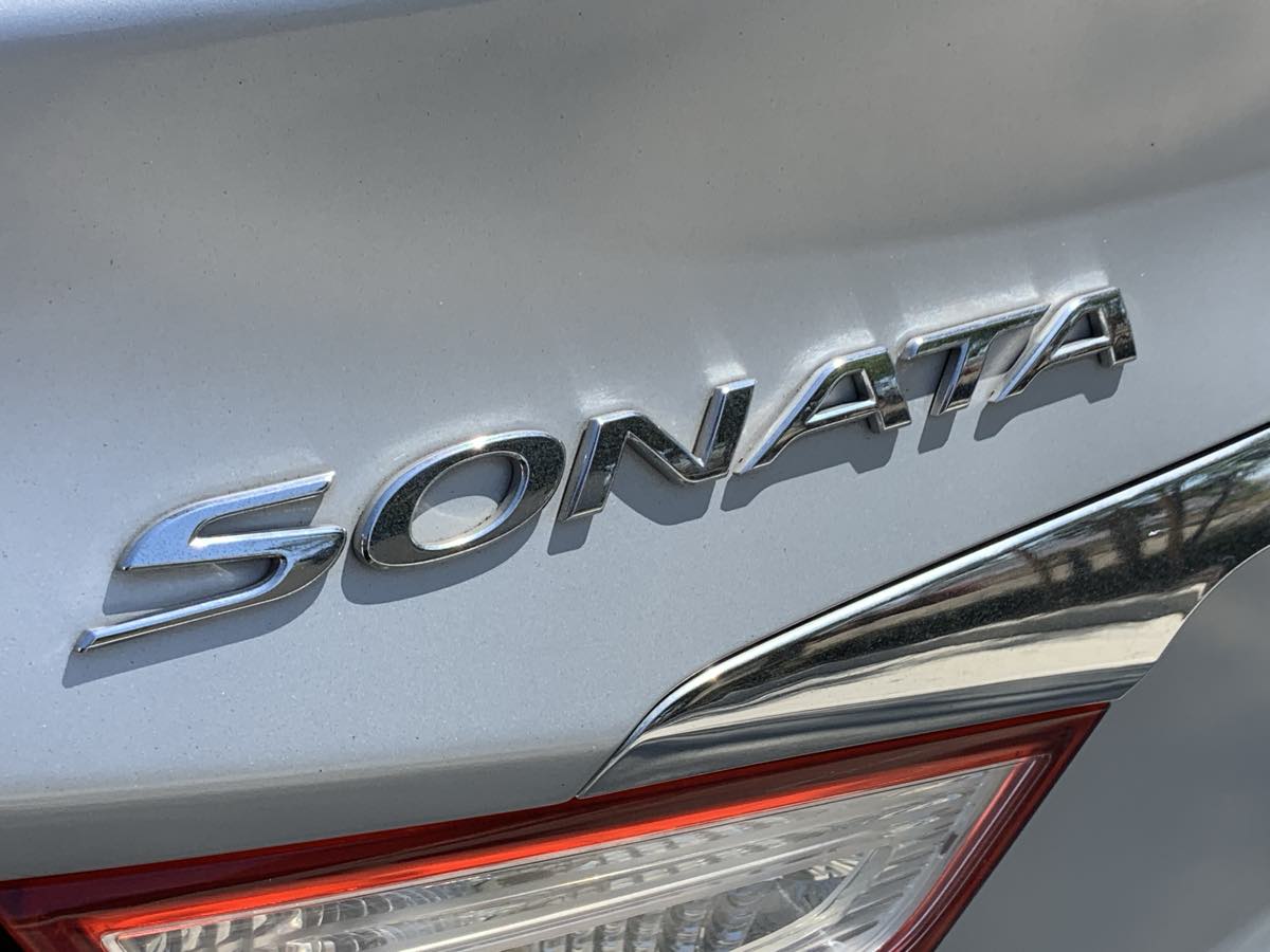 2011 Hyundai Sonata GLS photo 8