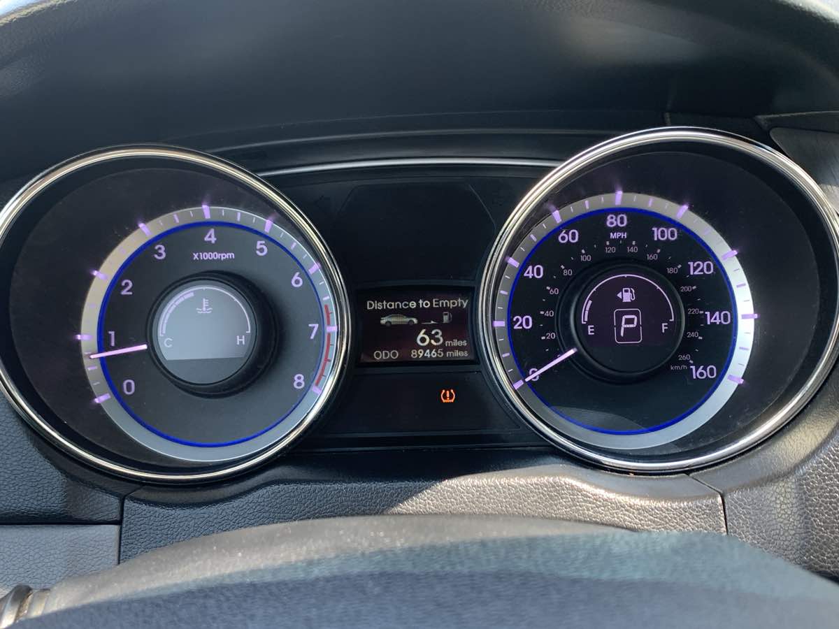 2011 Hyundai Sonata GLS photo 18