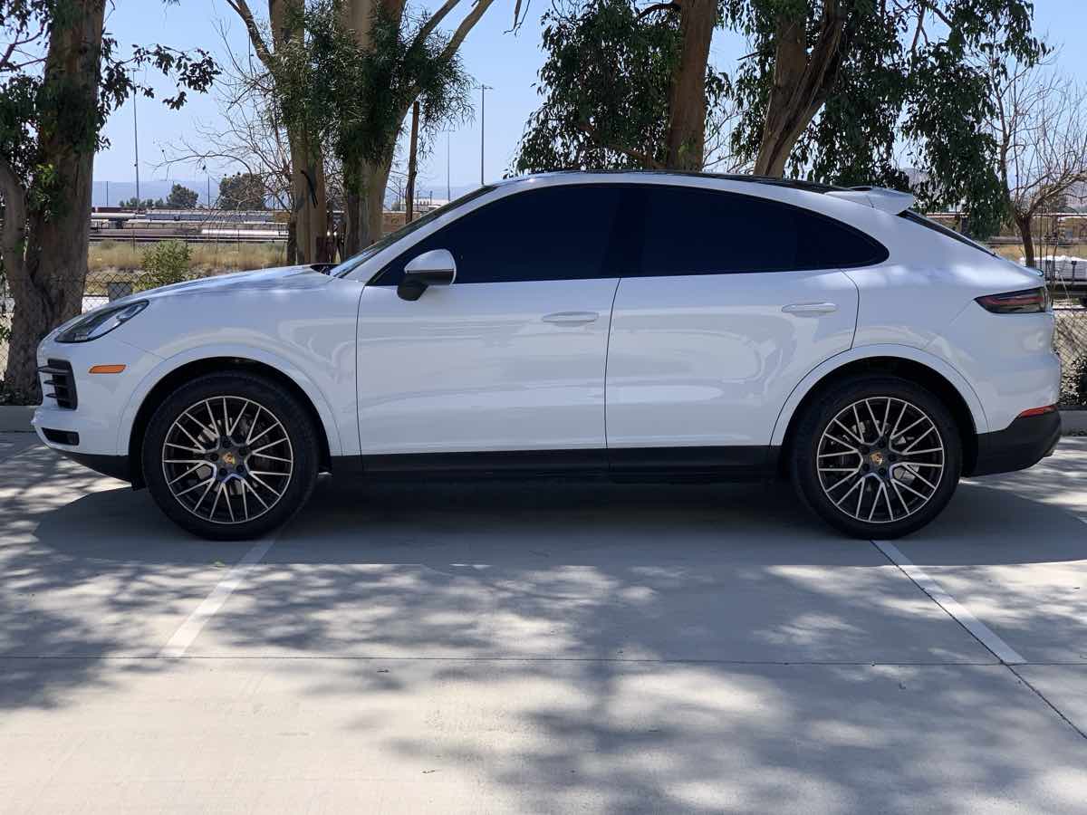 2020 Porsche Cayenne Coupe photo 5
