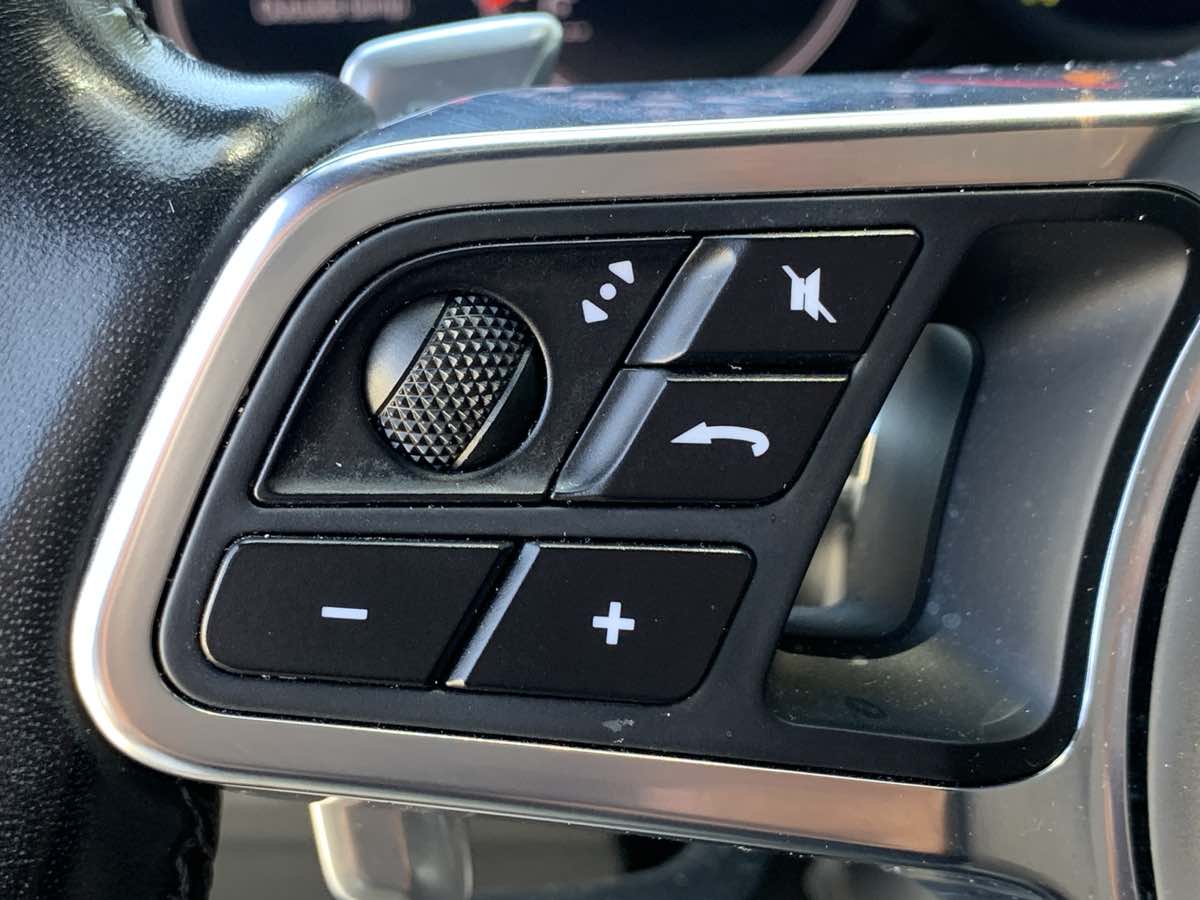 2020 Porsche Cayenne Coupe photo 14