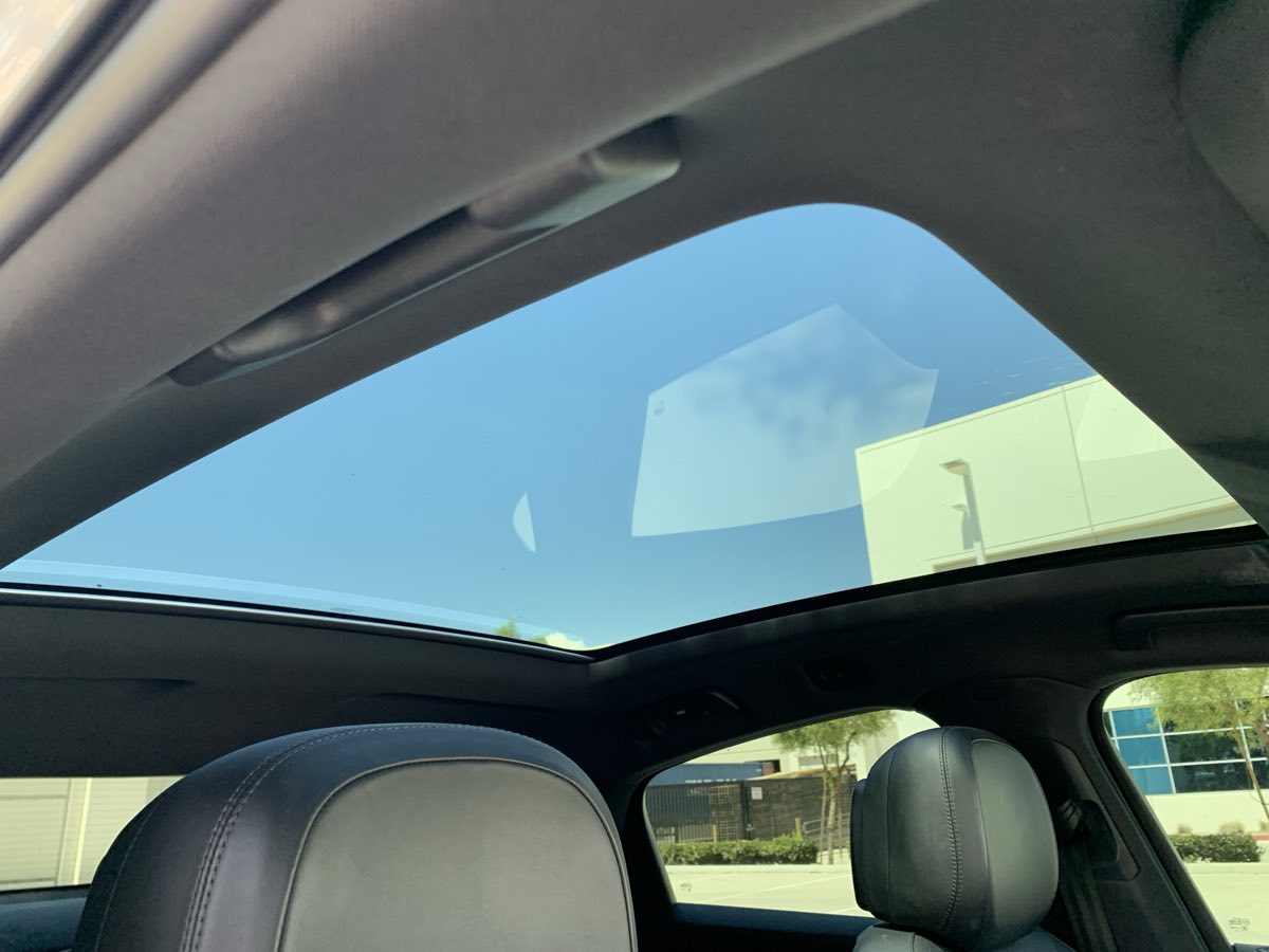 2020 Porsche Cayenne Coupe photo 2