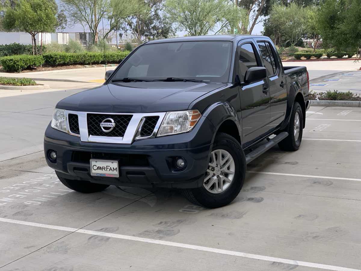 2021 Nissan Frontier Crew Cab SV photo 4