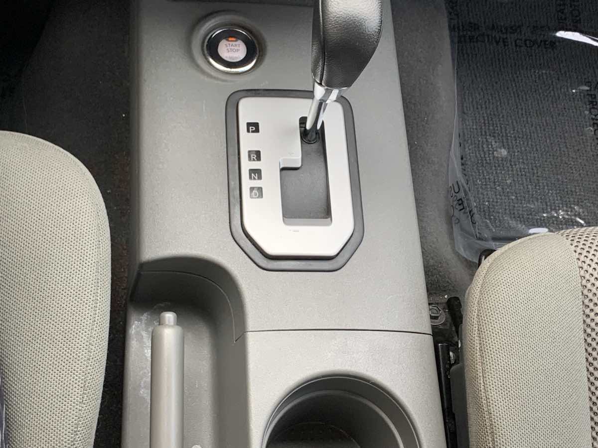 2021 Nissan Frontier Crew Cab SV photo 21