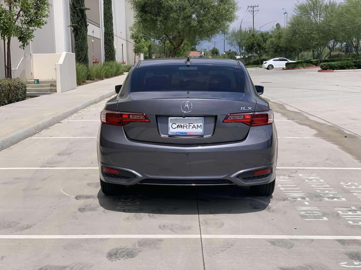 2017 Acura ILX Technology Plus photo 6