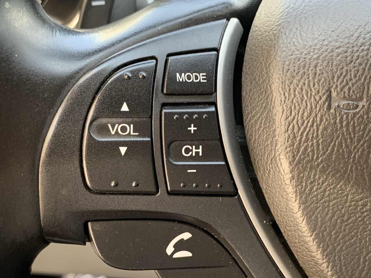 2017 Acura ILX Technology Plus photo 13