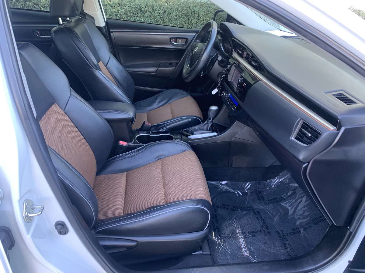 2014 Toyota Corolla Plus photo 27