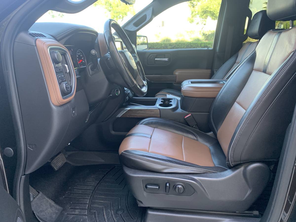 2019 Chevrolet Silverado 1500 High Country photo 10