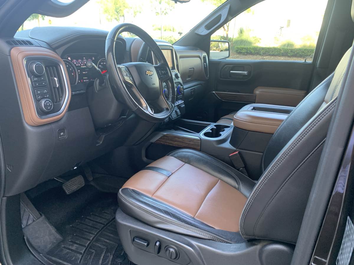 2019 Chevrolet Silverado 1500 High Country photo 11
