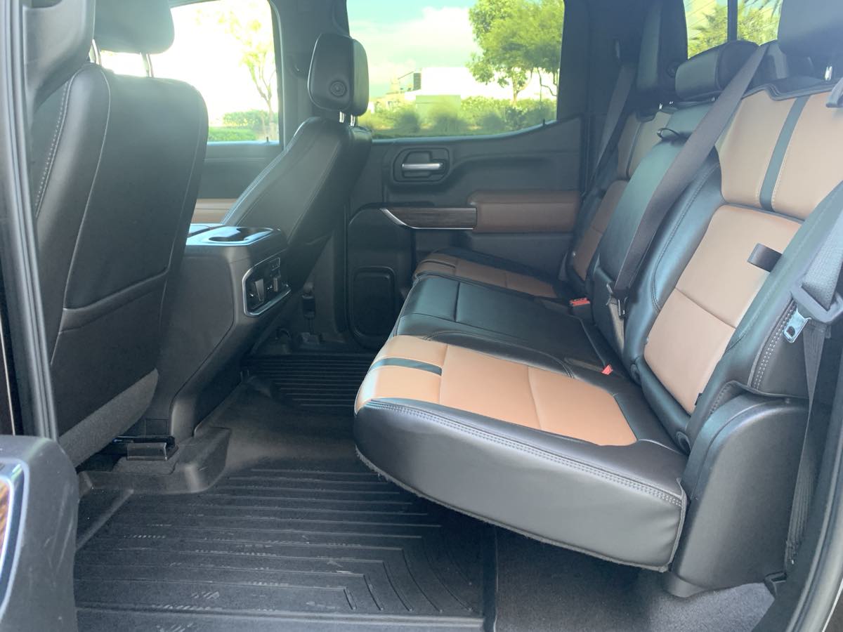 2019 Chevrolet Silverado 1500 High Country photo 22
