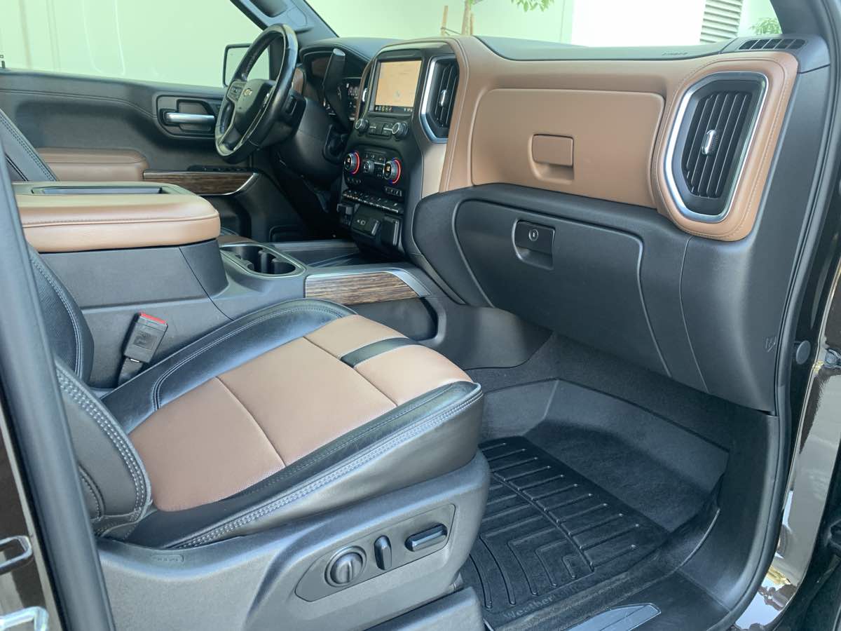 2019 Chevrolet Silverado 1500 High Country photo 25