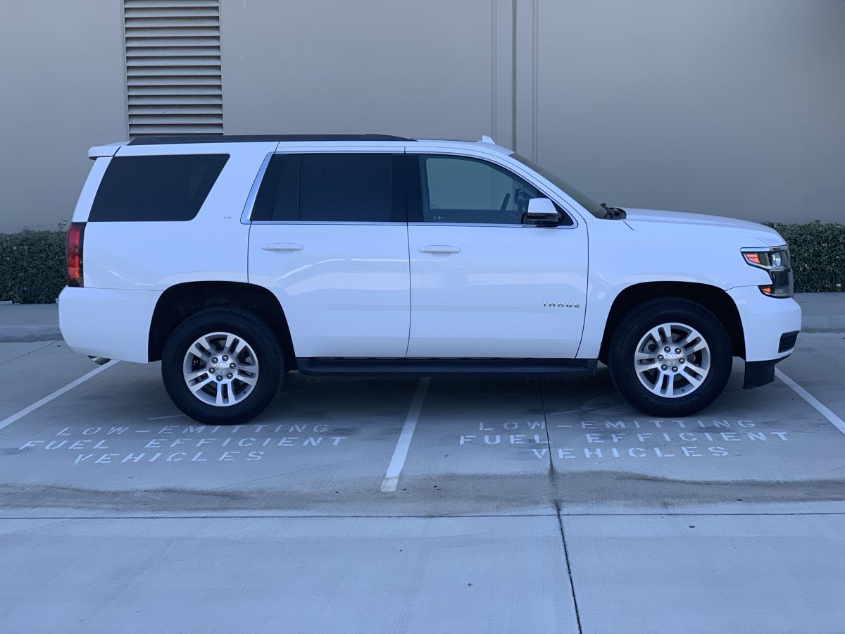 2019 Chevrolet Tahoe LT photo 5