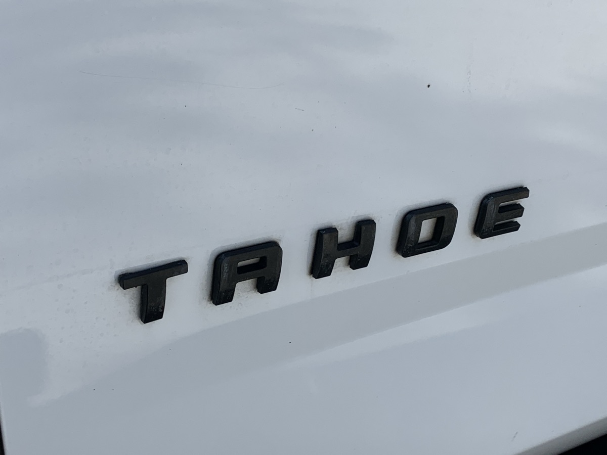 2016 Chevrolet Tahoe LS photo 7