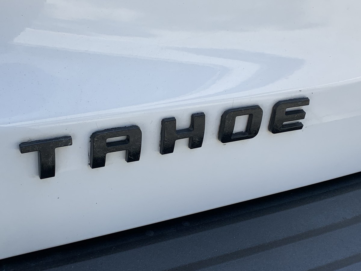 2016 Chevrolet Tahoe LS photo 9