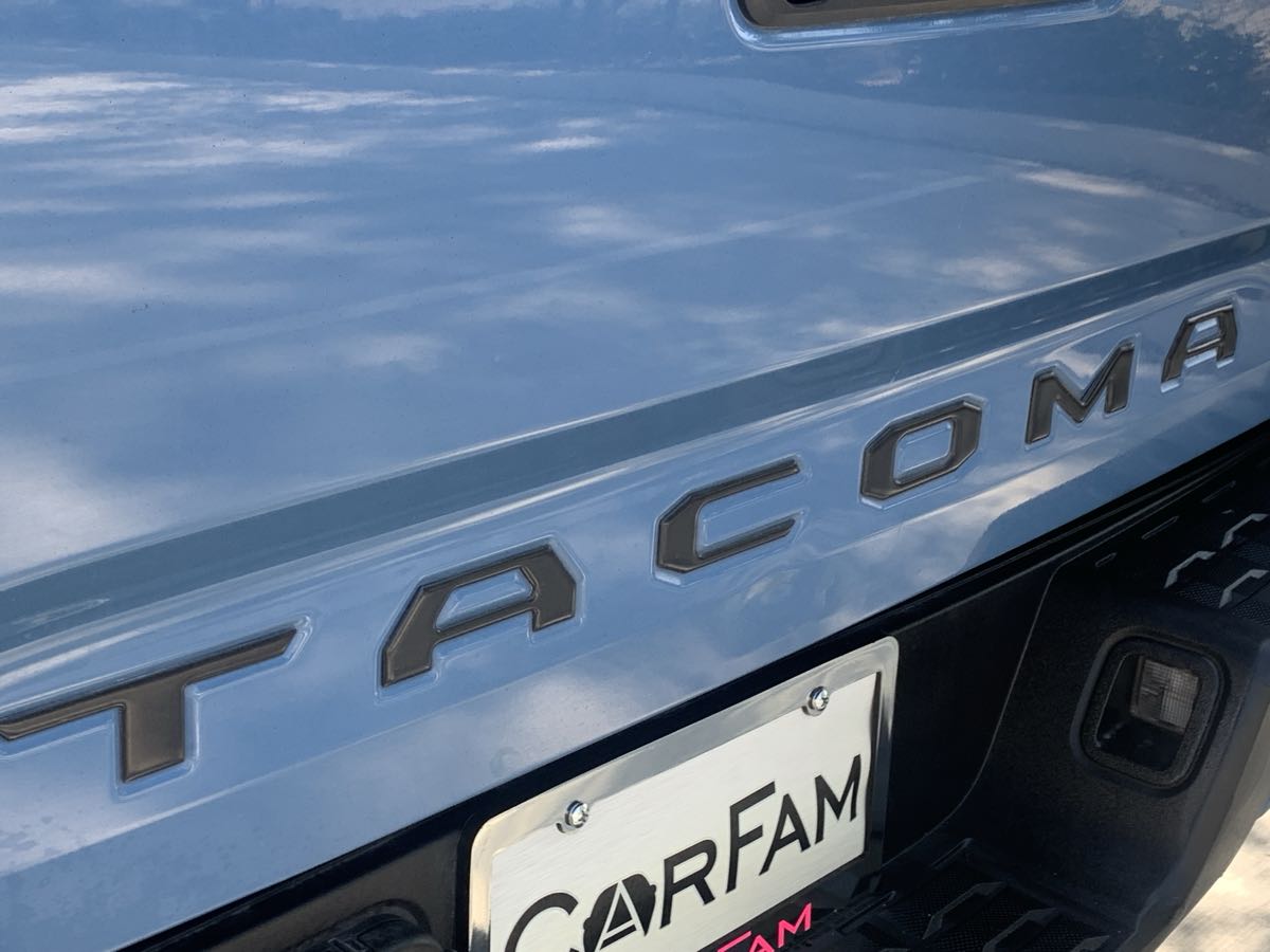 2019 Toyota Tacoma TRD Sport photo 6