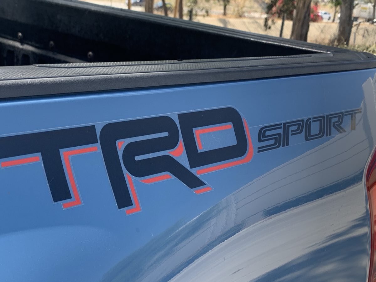 2019 Toyota Tacoma TRD Sport photo 8