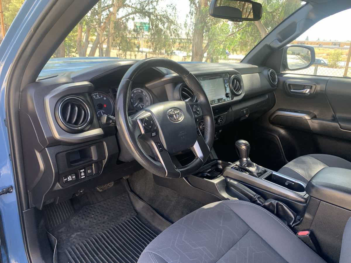 2019 Toyota Tacoma TRD Sport photo 13