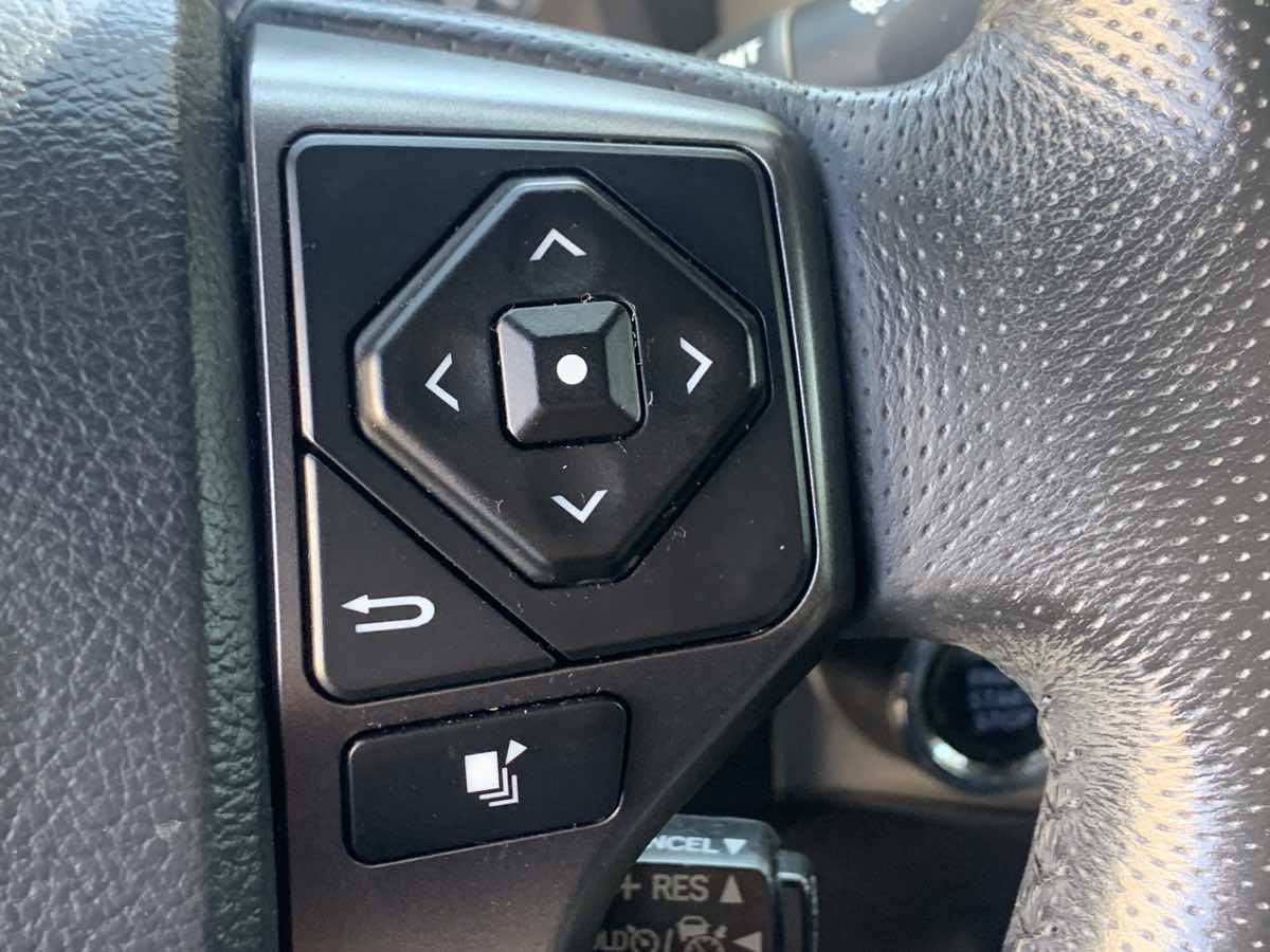 2019 Toyota Tacoma TRD Sport photo 16