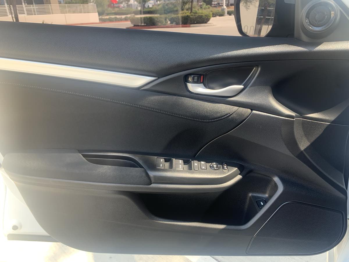 2020 Honda Civic EX photo 11