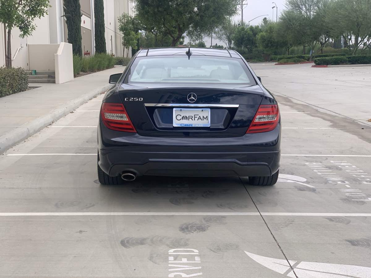 2013 Mercedes Benz C 250 Coupe photo 4