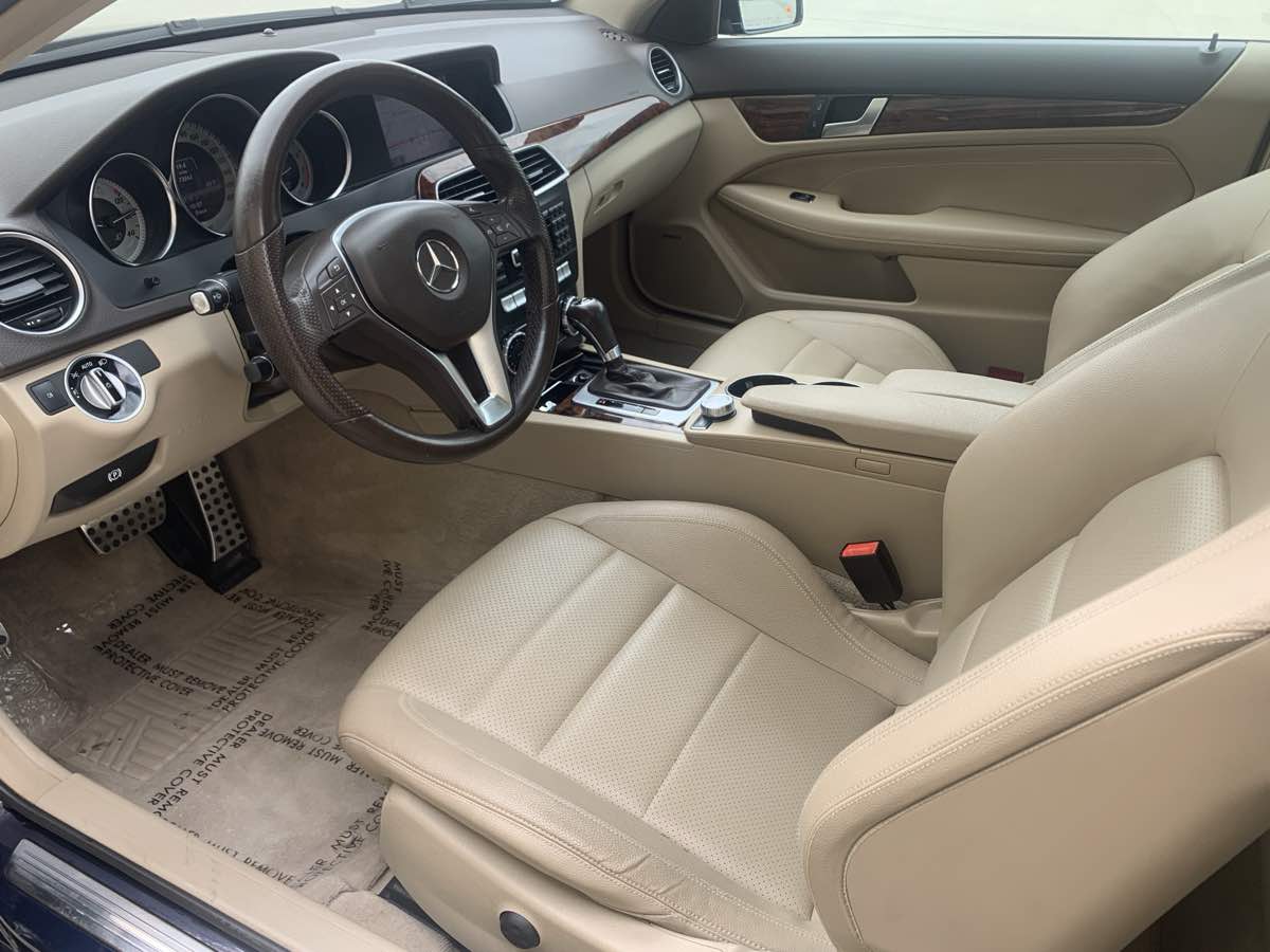 2013 Mercedes Benz C 250 Coupe photo 8
