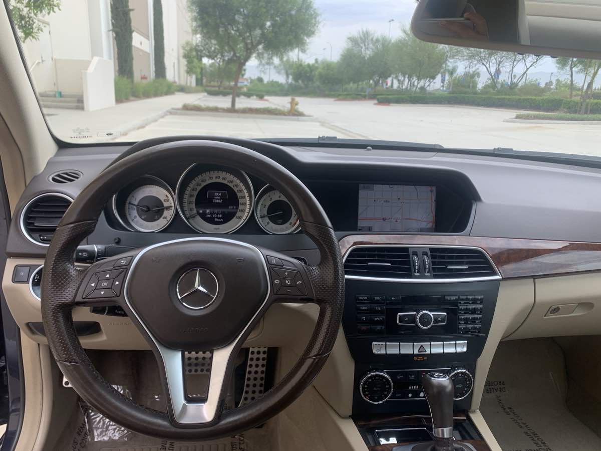 2013 Mercedes Benz C 250 Coupe photo 16