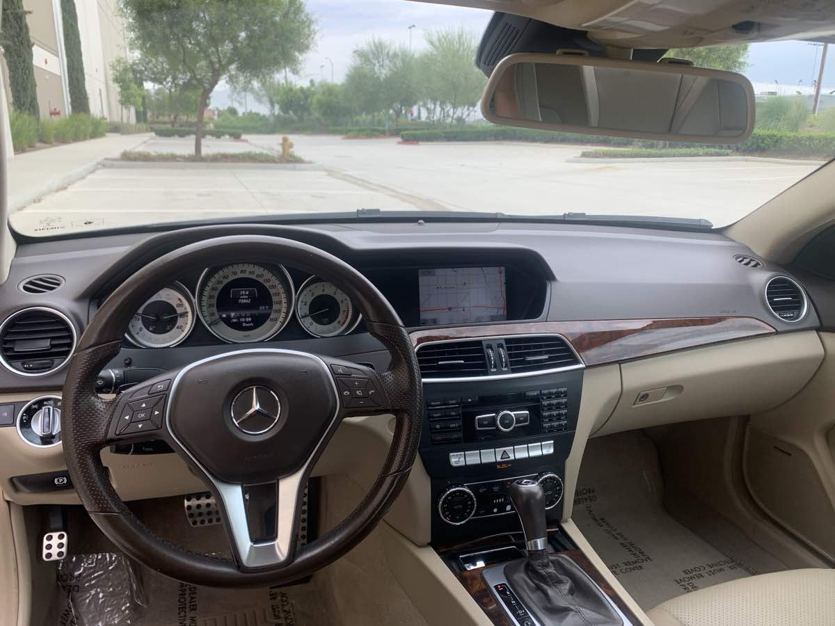 2013 Mercedes Benz C 250 Coupe photo 17