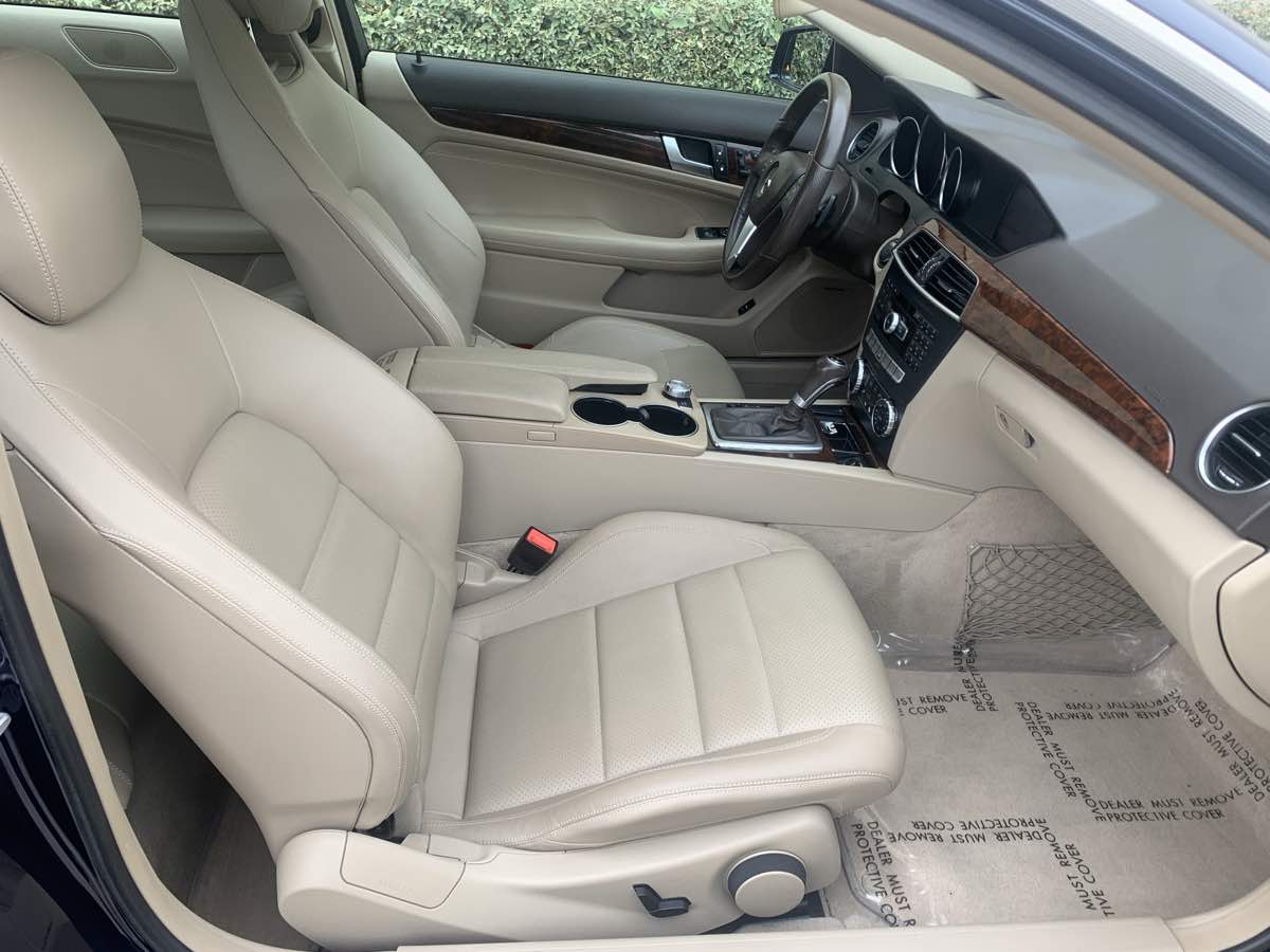 2013 Mercedes Benz C 250 Coupe photo 20
