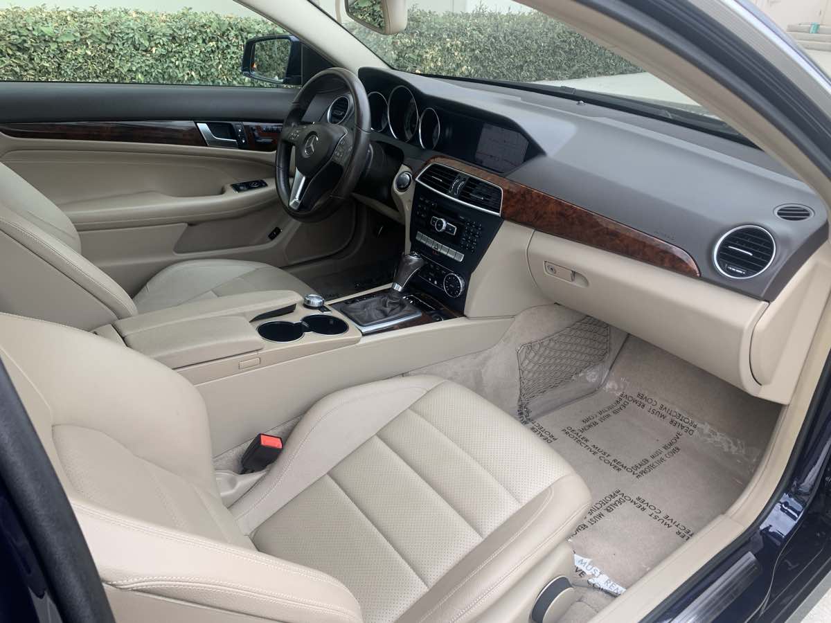 2013 Mercedes Benz C 250 Coupe photo 21