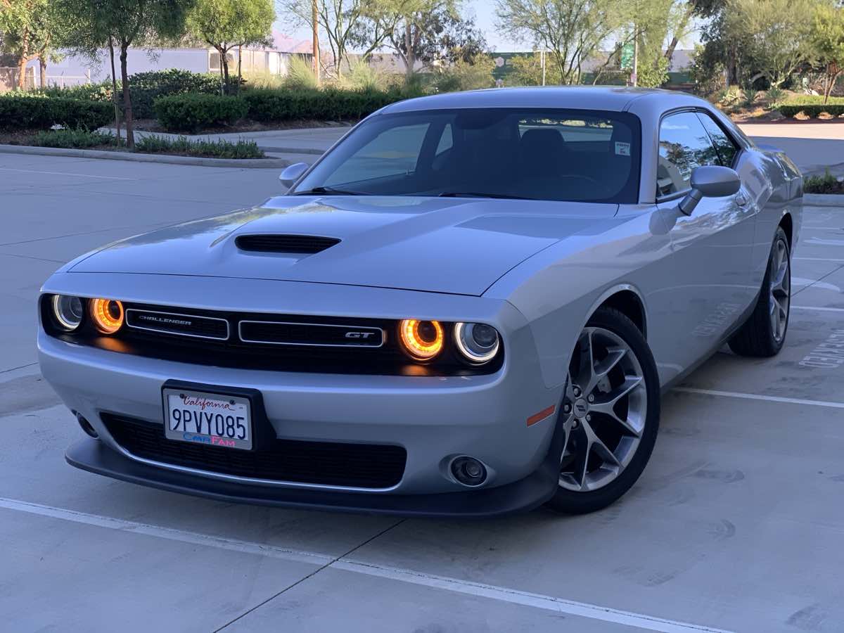 2022 Dodge Challenger GT photo 4