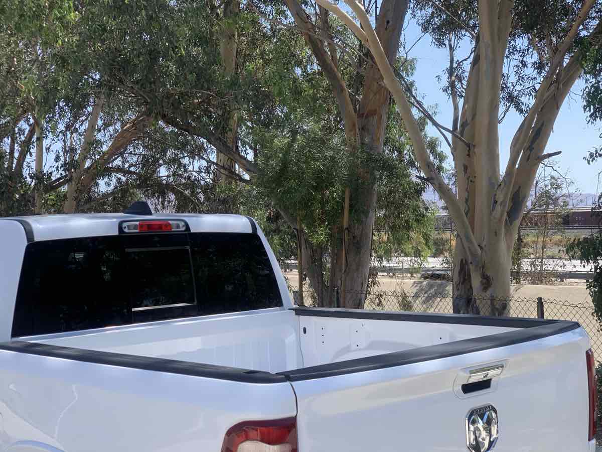 2019 Ram 1500 Laramie photo 14