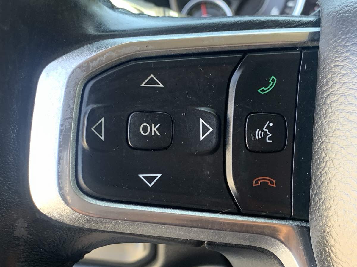 2019 Ram 1500 Laramie photo 21