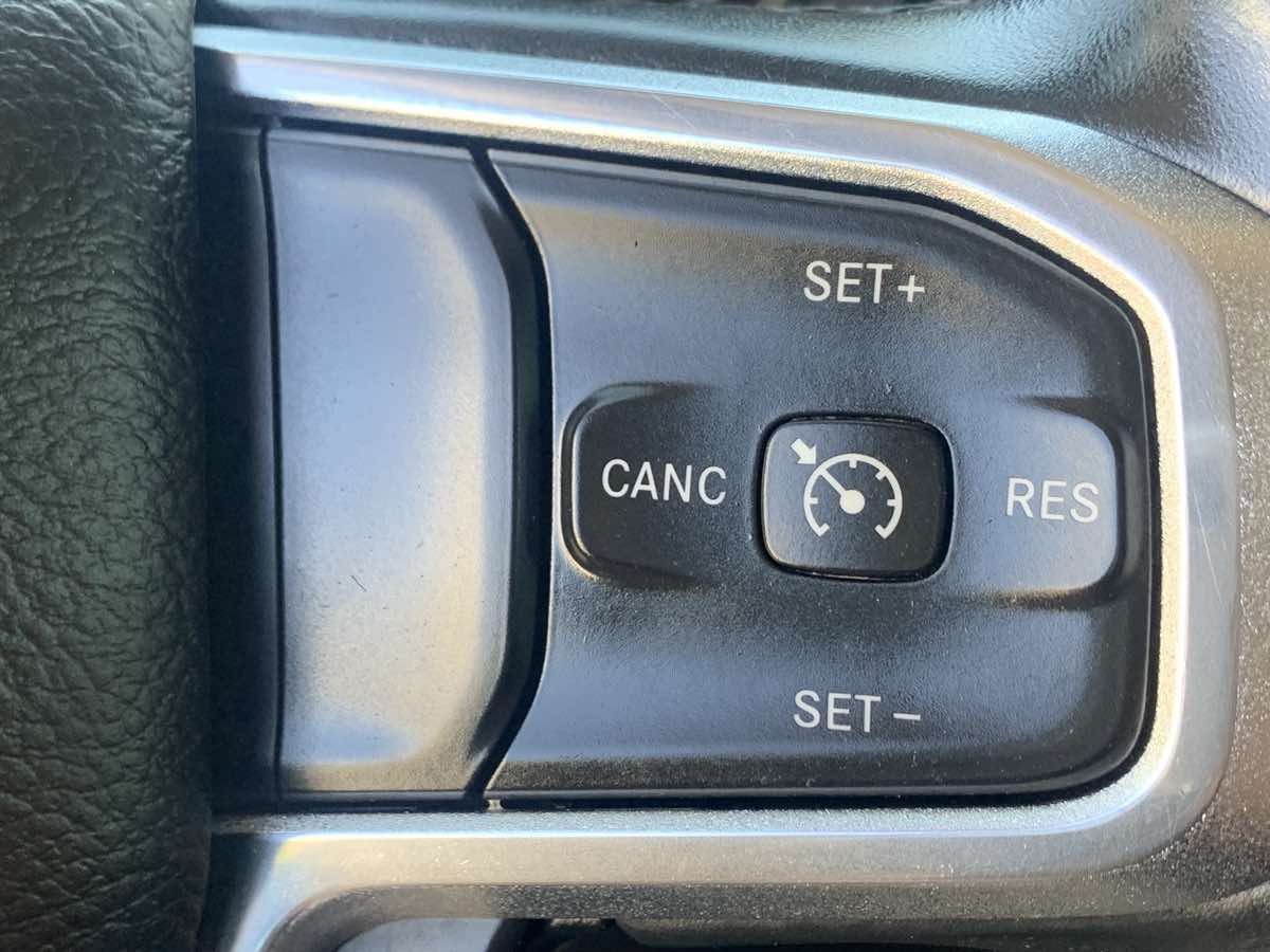 2019 Ram 1500 Laramie photo 22