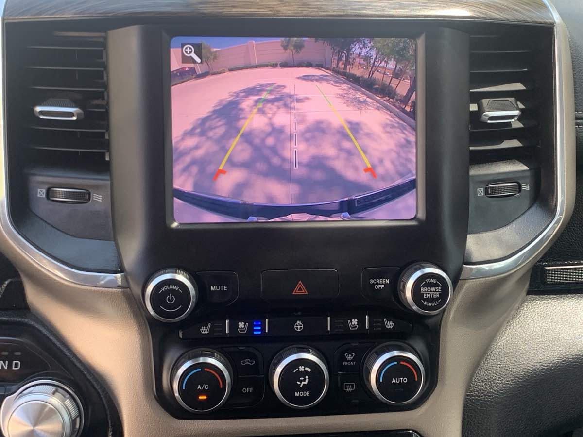 2019 Ram 1500 Laramie photo 26