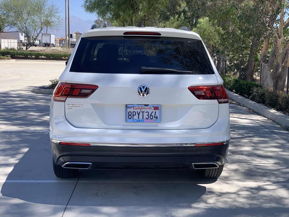 2020 Volkswagen Tiguan SE photo 4