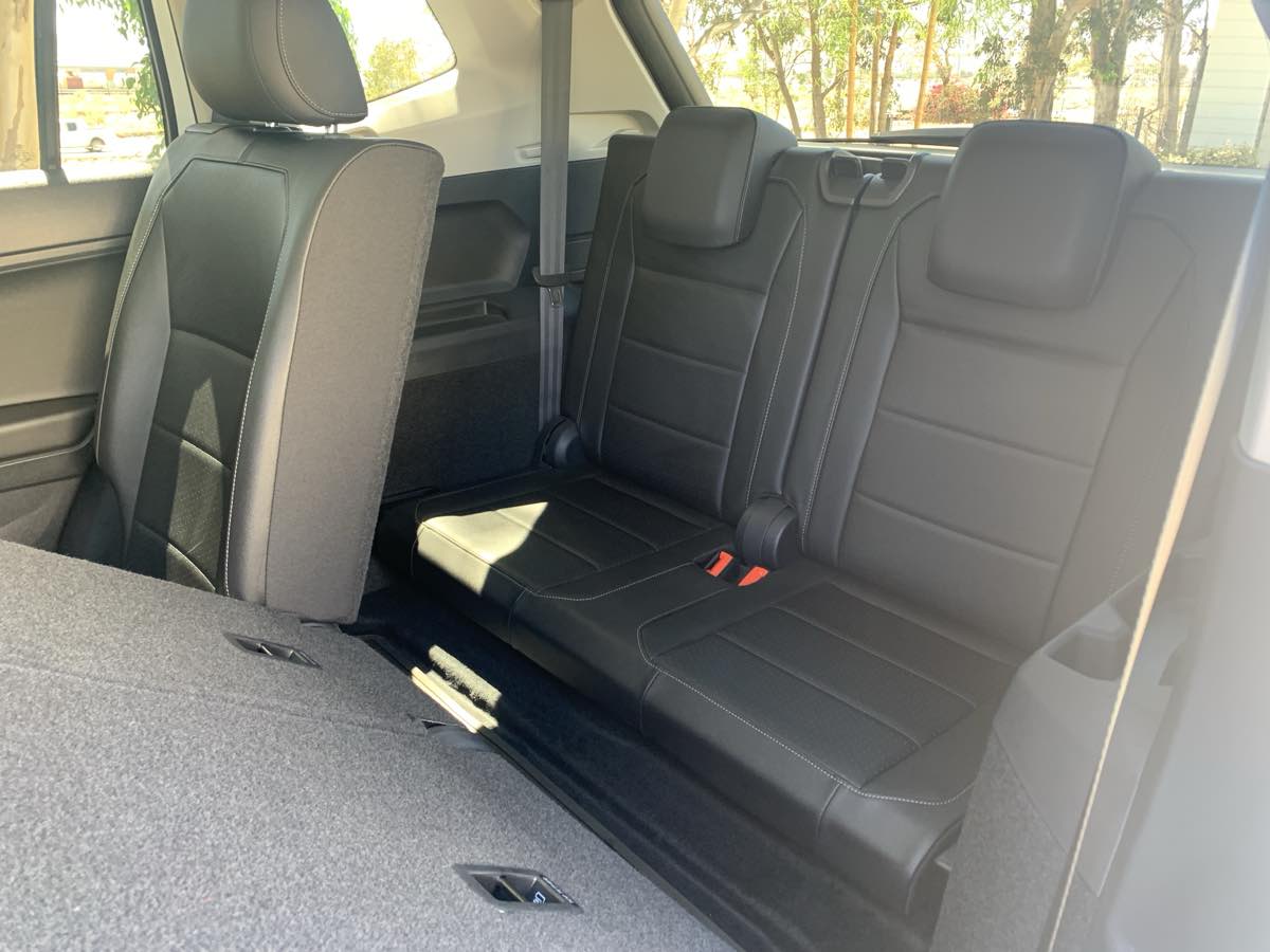 2020 Volkswagen Tiguan SE photo 20