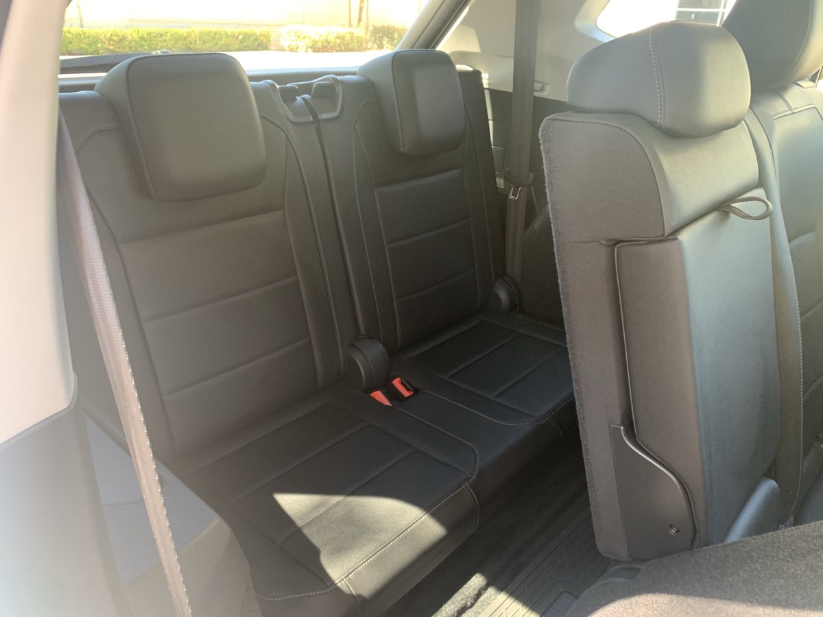 2020 Volkswagen Tiguan SE photo 22