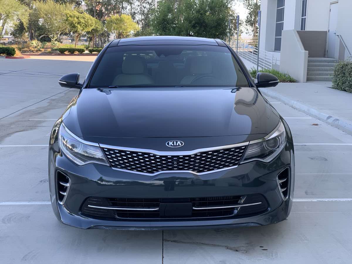 2016 Kia Optima Turbo photo 2