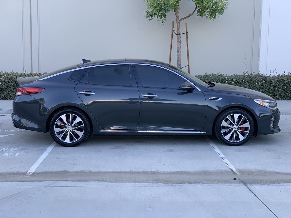 2016 Kia Optima Turbo photo 4
