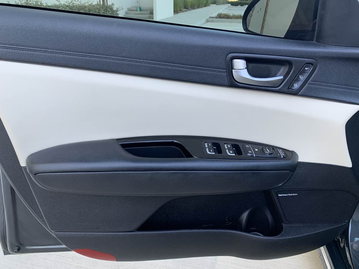 2016 Kia Optima Turbo photo 12
