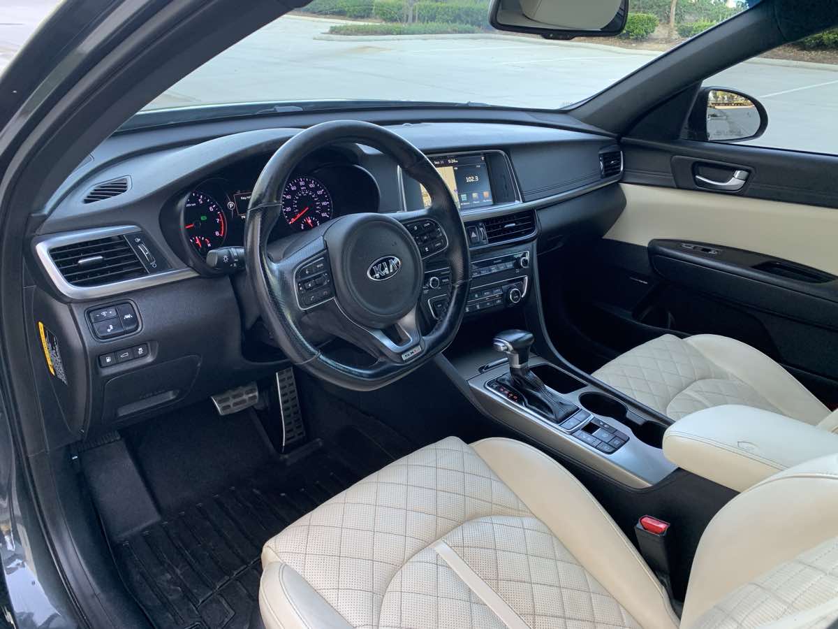 2016 Kia Optima Turbo photo 15