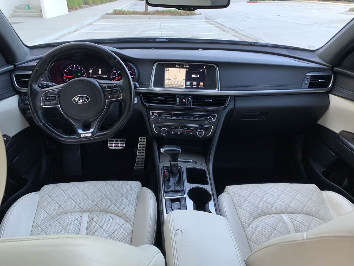 2016 Kia Optima Turbo photo 25