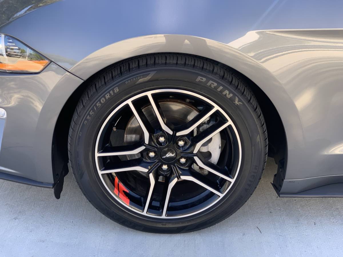 2021 Ford Mustang EcoBoost Premium photo 6