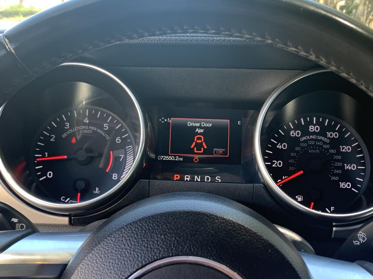 2021 Ford Mustang EcoBoost Premium photo 11