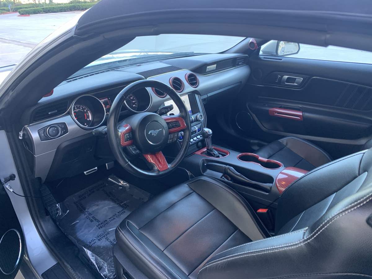 2021 Ford Mustang EcoBoost Premium photo 19