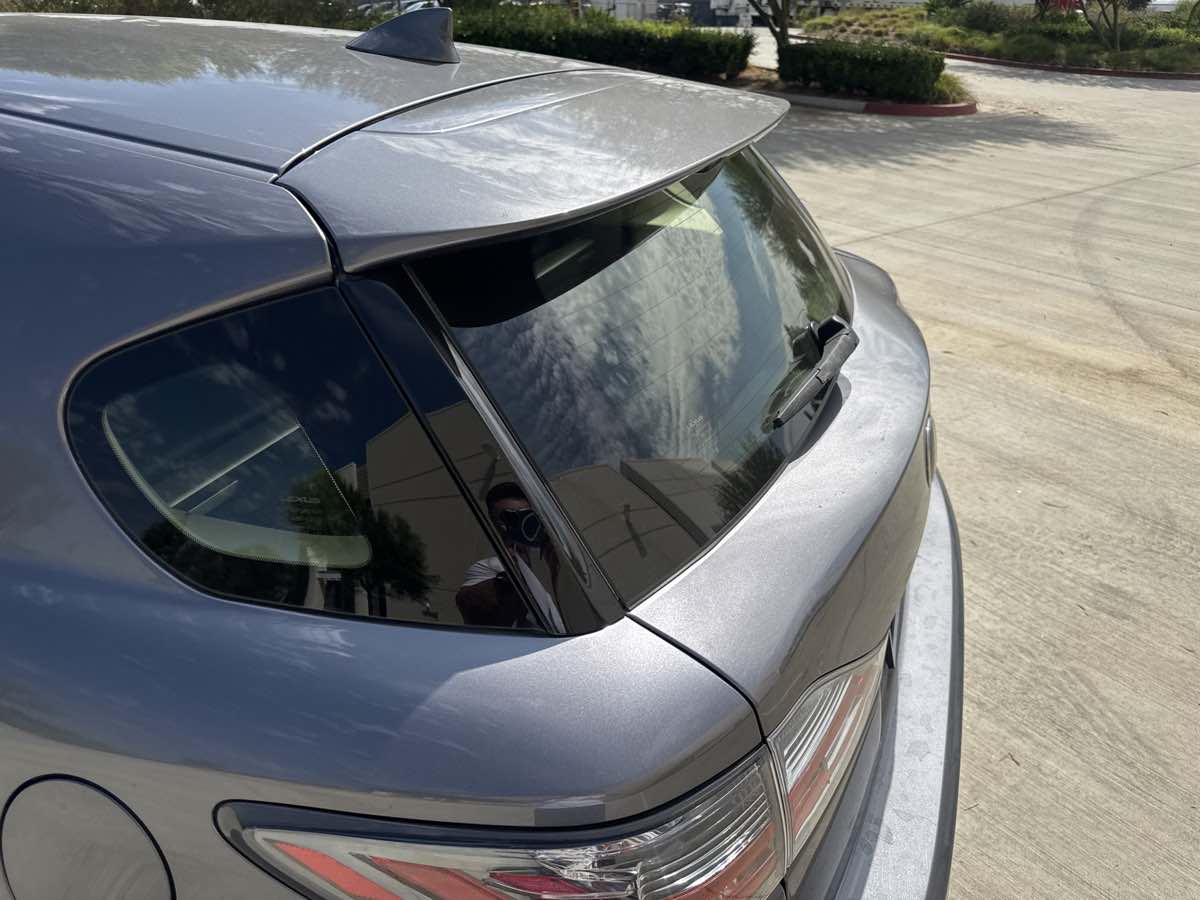 2016 Lexus CT 200h photo 10